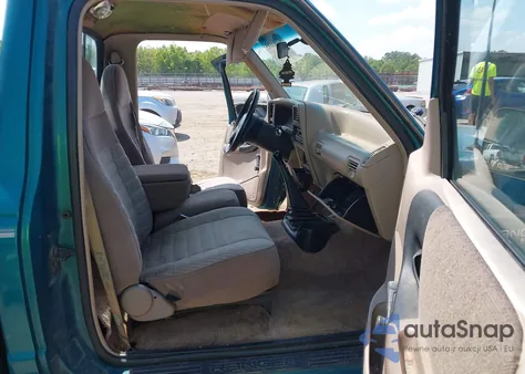 1994 Ford Ranger from USA, damaged, VIN 1FTCR10A2RUD04809